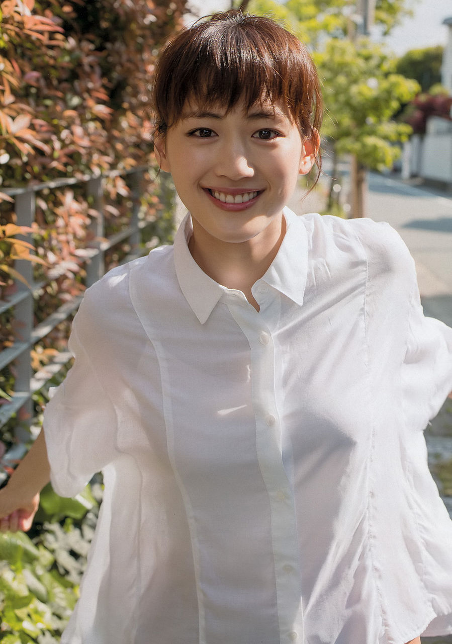 女優「綾瀬はるか」とかいう超絶激シコボディ巨乳美女